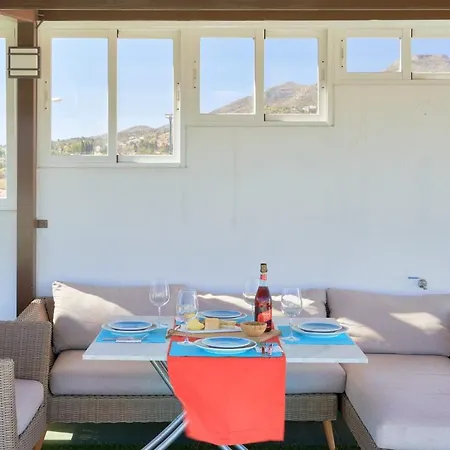 Holiday home Penthouse Near And Town Also Monthly Hire And Long Term Car Available